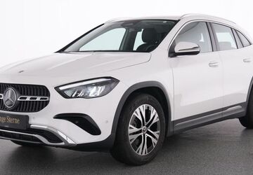 Mercedes-Benz GLA 180 26.835 km 34.699 &euro; Essen 45309
