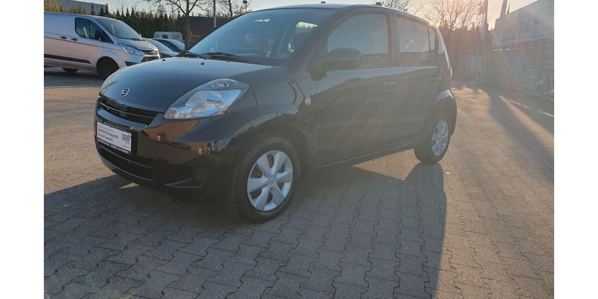 Daihatsu Sirion 38.495 km 5.999 &euro; Essen 45326