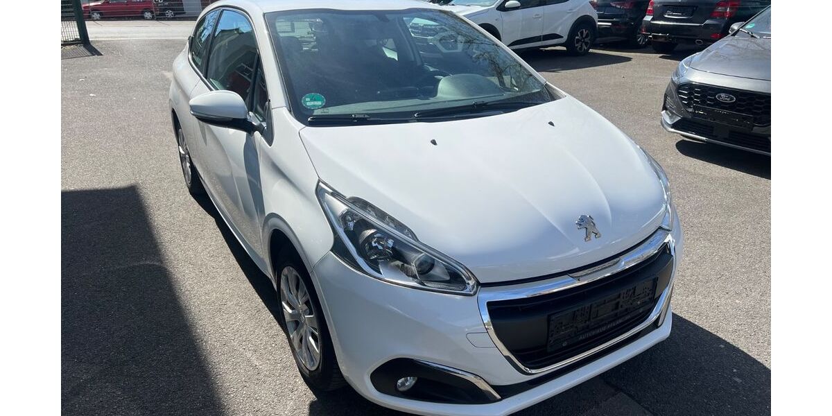 Peugeot 208 134.000 km 4.499 &euro; Recklinghausen 45663