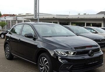 VW Polo 15.500 km 18.989 &euro; Gladbeck 45964