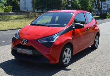Toyota Aygo 3.900 km 9.990 &euro; Mülheim 45473
