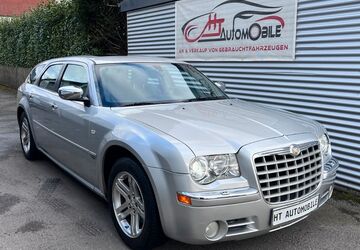 Chrysler 300C 232.000 km 6.999 &euro; Marl 45770