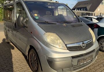 Opel Vivaro 341.000 km 3.899 &euro; Wesel 46485