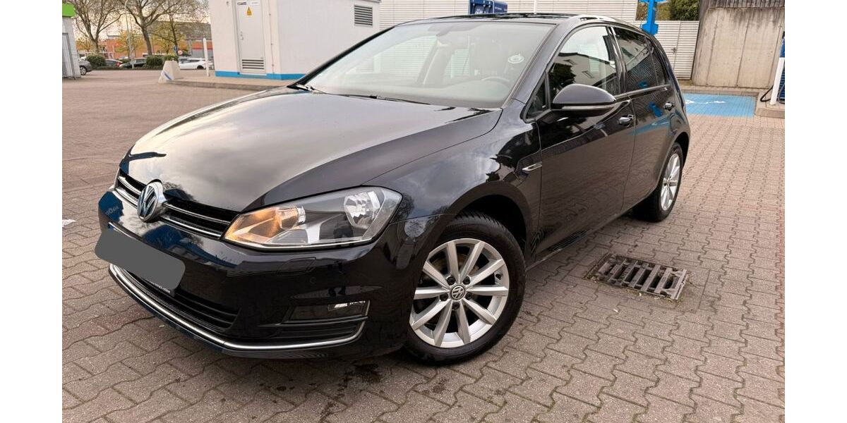 VW Golf 120.600 km 9.900 &euro; Oberhausen 46145