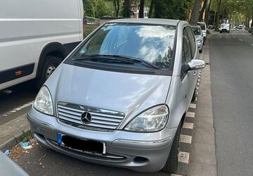 Mercedes-Benz A 160 129.553 km 3.200 &euro; Duisburg 47169