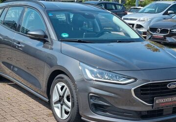 Ford Focus 32.700 km 14.990 &euro; Essen 45141