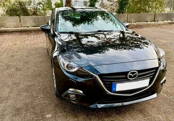 Mazda 3 140.000 km 9.000 &euro; Bochum 44787