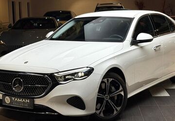 Mercedes-Benz E 300 17.856 km 46.850 &euro; Mülheim an der Ruhr 45472