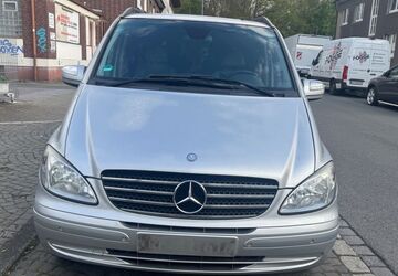 Mercedes-Benz Viano 261.000 km 8.999 &euro; Gelsenkirchen 45879