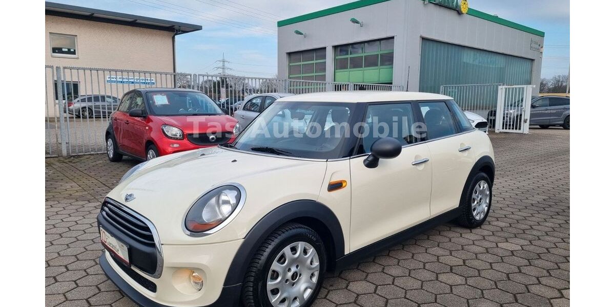 Mini ONE 124.000 km 7.999 &euro; Dinslaken 46539