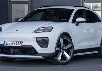 Porsche Macan 8.999 km 84.950 &euro; Dinslaken 46535