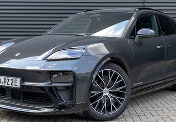 Porsche Macan 12.999 km 85.790 &euro; Moers 47441