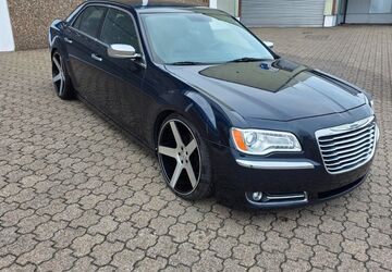 Chrysler 300C 198.000 km 13.499 &euro; Moers 47441