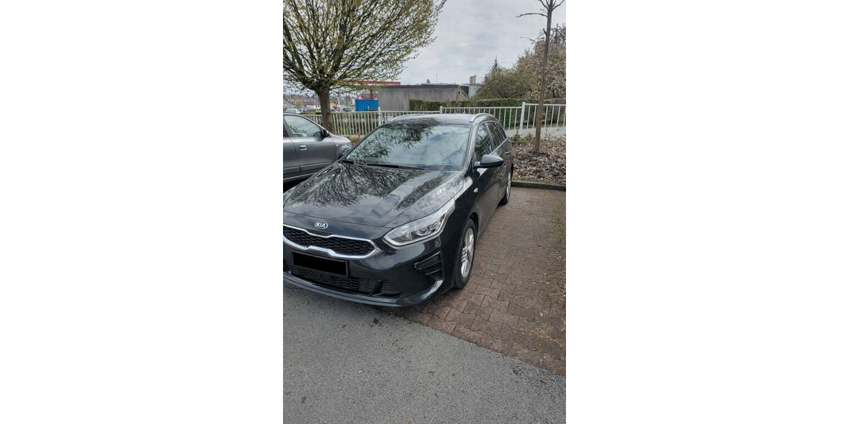 Kia ceed Sportswagon 73.000 km 12.500 &euro; Sprockhövel 45549