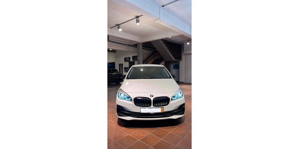 BMW 216 Active Tourer 88.000 km 14.800 &euro; Gelsenkirchen 45888