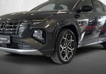 Hyundai TUCSON 61.457 km 28.990 &euro; Recklinghausen 45657