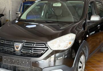 Dacia Lodgy 87.000 km 9.100 &euro; Oberhausen 46145