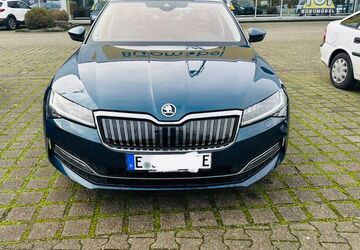 Skoda Superb 52.000 km 22.000 &euro; Essen 45147