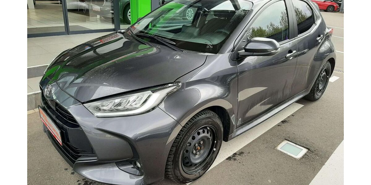 Toyota Yaris 5.000 km 22.880 &euro; Essen 45326