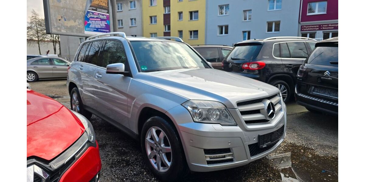 Mercedes-Benz GLK 350 241.000 km 9.200 &euro; Essen 45144