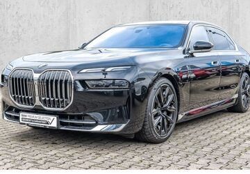 BMW 750 36.345 km 83.990 &euro; Herne 44625