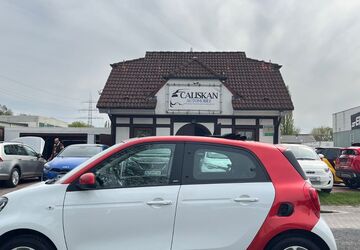 Smart ForFour 89.215 km 8.490 &euro; Dinslaken 46539