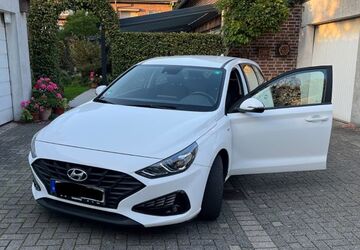 Hyundai i30 35.200 km 17.500 &euro; Duisburg 47058