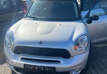 Mini Countryman S (Cooper) 81.000 km 8.990 &euro; Bochum 44879