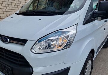 Ford Tourneo Custom 77.334 km 13.900 &euro; Bochum 44805