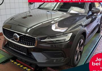 Volvo V60 Cross Country 19.949 km 38.990 &euro; Essen-Kray 45309