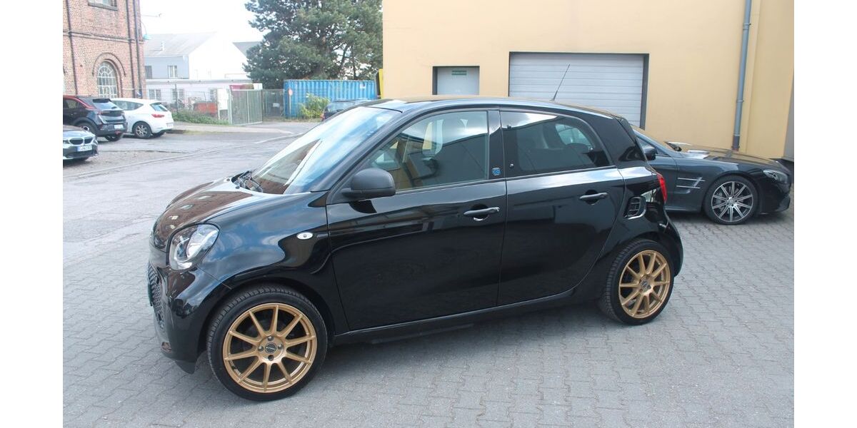 Smart ForFour 27.585 km 9.999 &euro; Bochum 44867