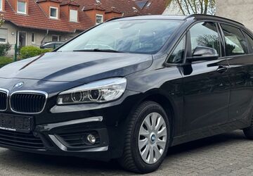 BMW 218 143.305 km 11.900 &euro; Essen 45327