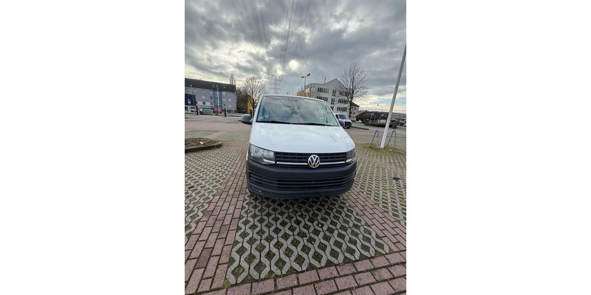 VW T6 Transporter 310.200 km 12.000 &euro; Essen 45143