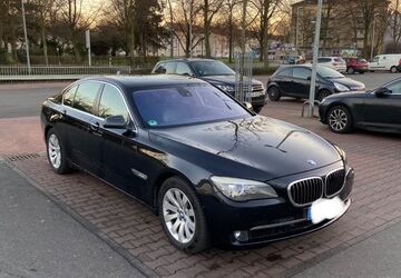 BMW 740 186.000 km 10.000 &euro; Duisburg 47226