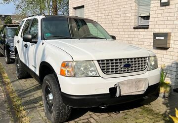 Ford Explorer 202.000 km 5.380 &euro; muelheim 45476