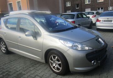Peugeot 207 99.450 km 3.999 &euro; Oberhausen 46117