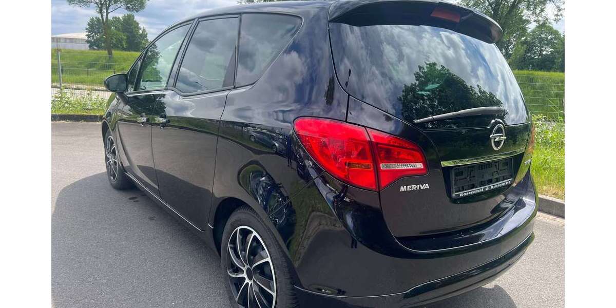 Opel Meriva 104.800 km 5.800 &euro; Bottrop 46238