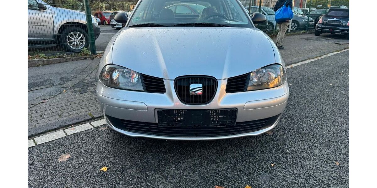 Seat Ibiza 66.000 km 1.700 &euro; Essen 45359