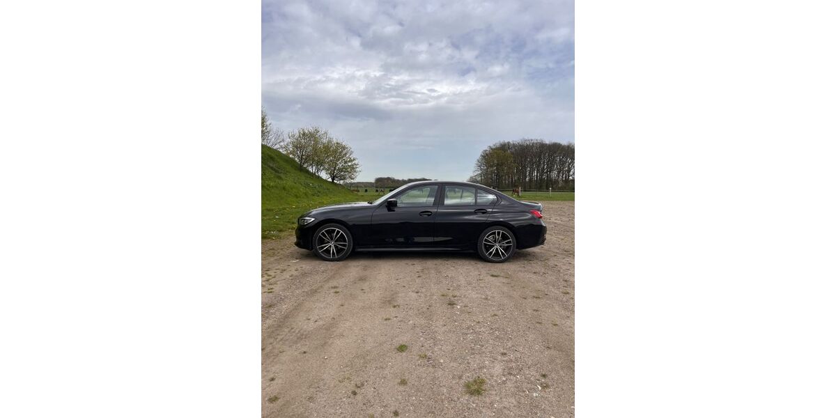 BMW 320 99.979 km 23.950 &euro; Wesel 46483