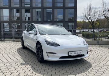 Tesla Model 3 130.800 km 27.777 &euro; Bochum 44801