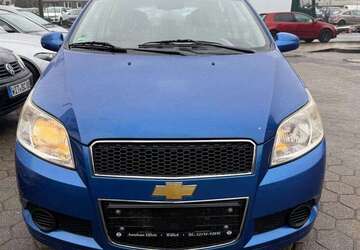 Chevrolet Aveo 95.000 km 2.700 &euro; Essen 45359