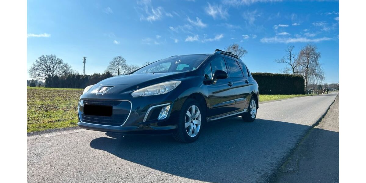 Peugeot 308 91.800 km 4.799 &euro; Wesel 46487