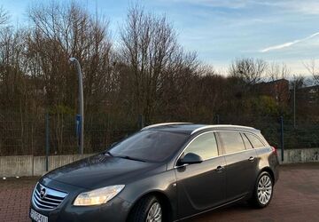 Opel Insignia 220.000 km 1.050 &euro; Marl 45772