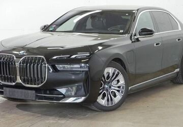 BMW 750 47.305 km 84.940 &euro; Bochum 44809