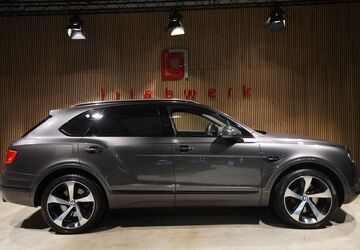 Bentley Bentayga 69.500 km 109.941 &euro; Duisburg 47228