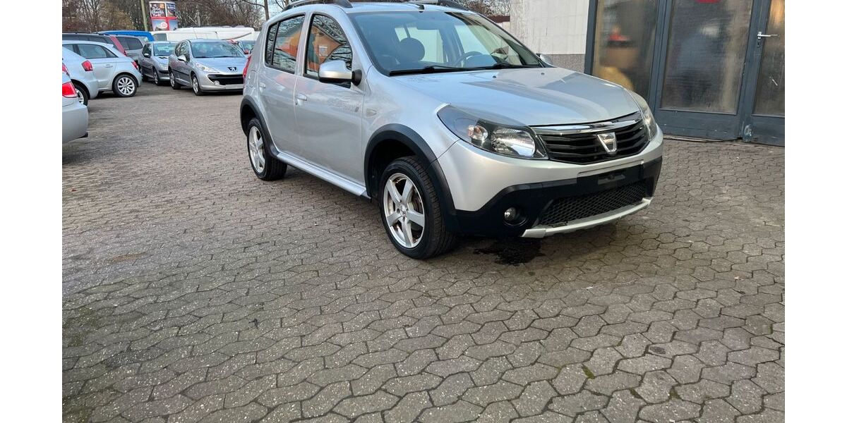 Dacia Sandero 139.000 km 5.480 &euro; Essen 45141