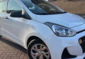 Hyundai i10 81.200 km 6.800 &euro; Reken 48734