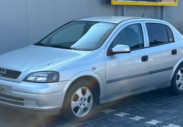 Opel Astra 185.000 km 990 &euro; Duisburg 47138
