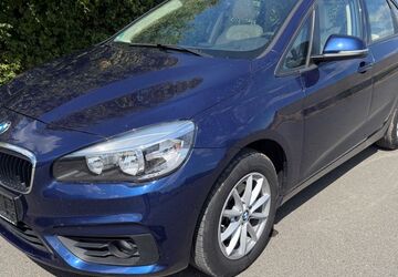 BMW 218 Active Tourer 54.277 km 11.900 &euro; Wesel 46485