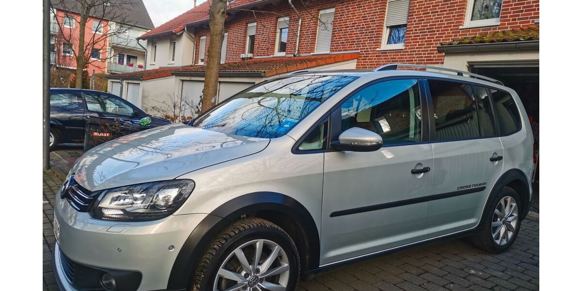 VW Touran 187.560 km 10.850 &euro; Bochum 44807